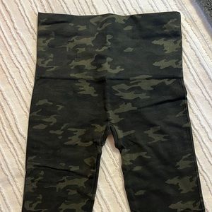 Spanx Ankle length leggings